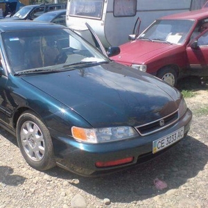 Автомобиль Honda akord, американец 1997 г.