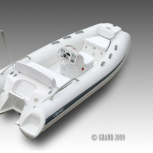 Продам надувную лодку класса RIB Grand Golden Line Tenders G380EF 