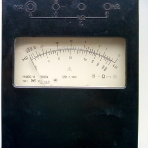 Мегаомметр М4100/4