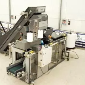Весовой дозатор+упаковщик овощей в рашель-мешки (2-нит.)