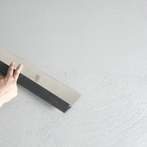 Шпаклевка стен потолков