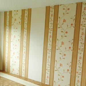 Поклейка шпалер Ремонт квартири 