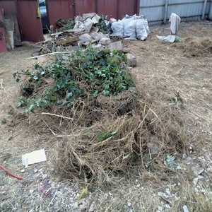  Уборка территории , вывоз мусора и многое другое 