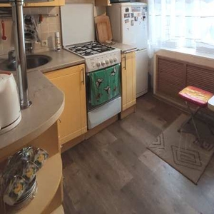 Продам 2-кімн. сталінку,  Центр,  Держпром,  4/5