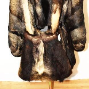 Продам  новую шубу ( Германия) ,  натуральный мех койота