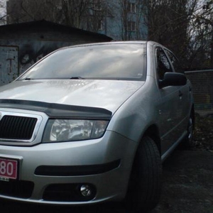 Продам  автомобиль  Шкода фабия 2005