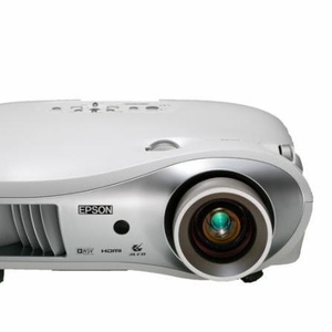 Продам проектор Epson EMP-TW700