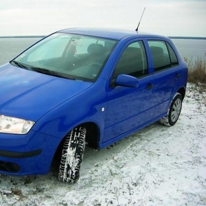 Skoda Fabia 2007 г.в 1.4v16. кондиционер,  2 аирбег