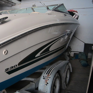 катер Sea Ray 230. 2002г.в. 