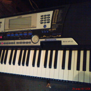 Продам синтезатор Yamaha PSR-540