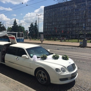 Аренда Лимузина в Житомире Bentley 