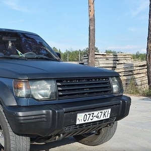 MITSUBISHI Pajero 2