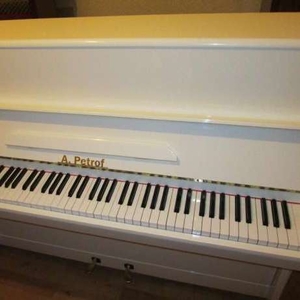 Продажа классных  пианино любого цвета – белого,  коричневого,  черного